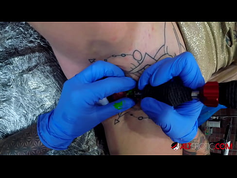 ❤️ Extremely tattooed hottie Sully Savage got a tattoo on her clitoris ❤❌ Porn video at porn en-us.redgast4asset.ru ❤